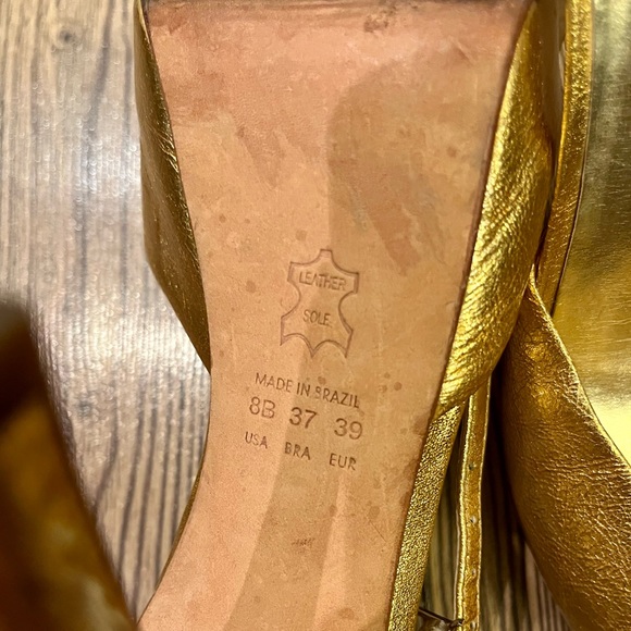 Sexy glam Aldo metallic gold 4” stiletto platform peep toe strappy heels Sz. 8.5 - Picture 11 of 11